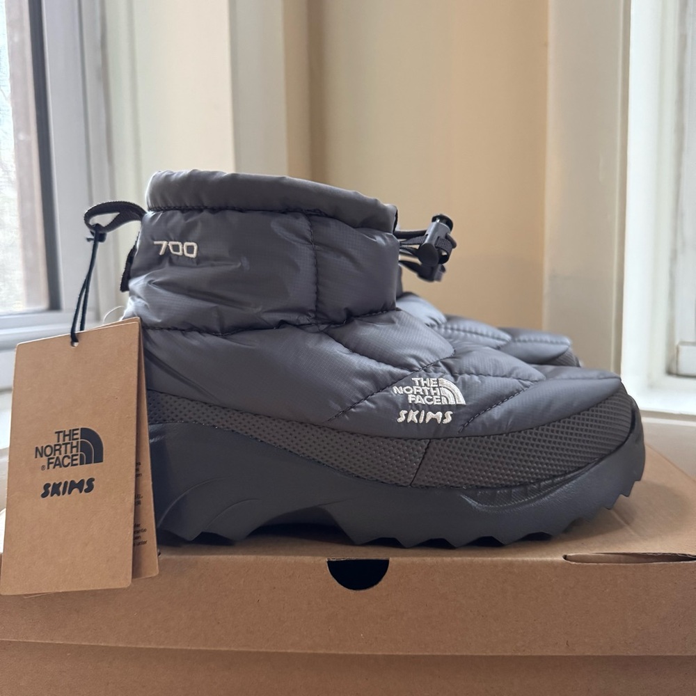 North Face x Skims Nuptse Traction Chukka Gunmetal Men's 6 / Women's 8